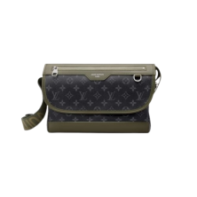 M28629 루이비통 Courrier 메신저백
